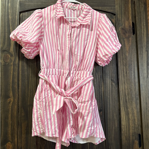 Pink striped puff sleeve romper - Picture 1 of 2